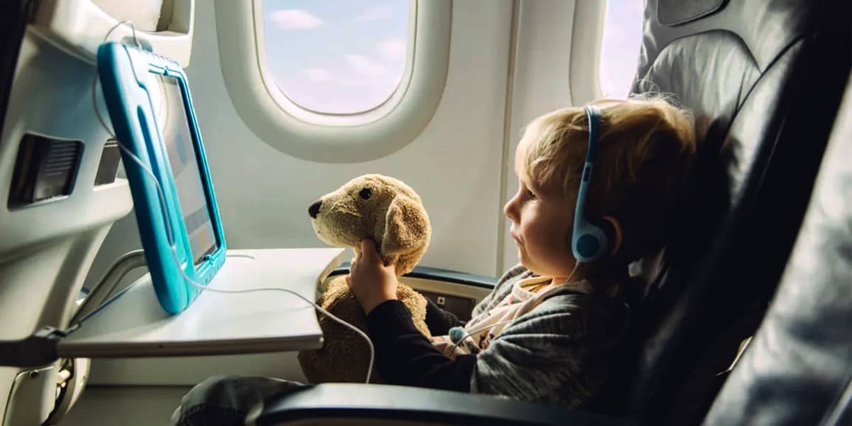 Advice and Guidelines for Traveling with Children